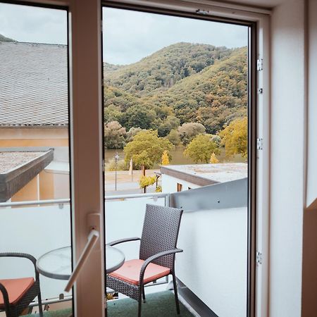 Ferienweingut Serwaziwein Mesenich Bagian luar foto